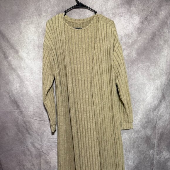 Open Front Long Sleeve Cardigan & Crew Neck Split Tank Dress Medium NWOT - Picture 2 of 3